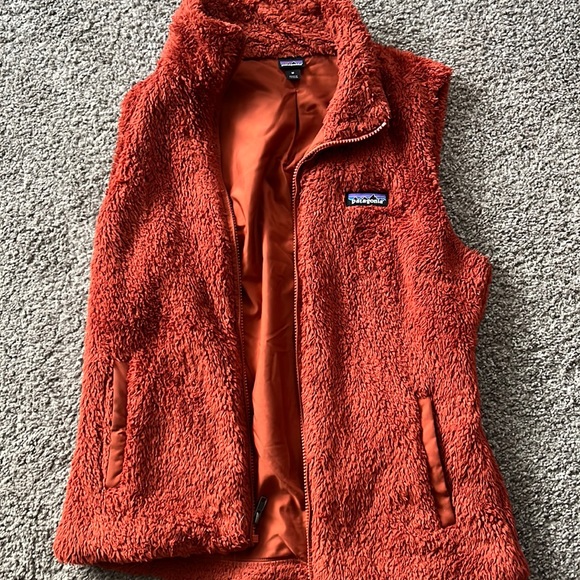 Patagonia Jackets & Blazers - Patagonia fleece vest Womens